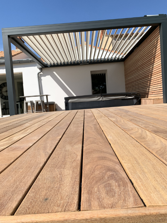 Lm Menuiserie Fenetre Chaumes En Retz Pergola Et Terasse Bois Exotique